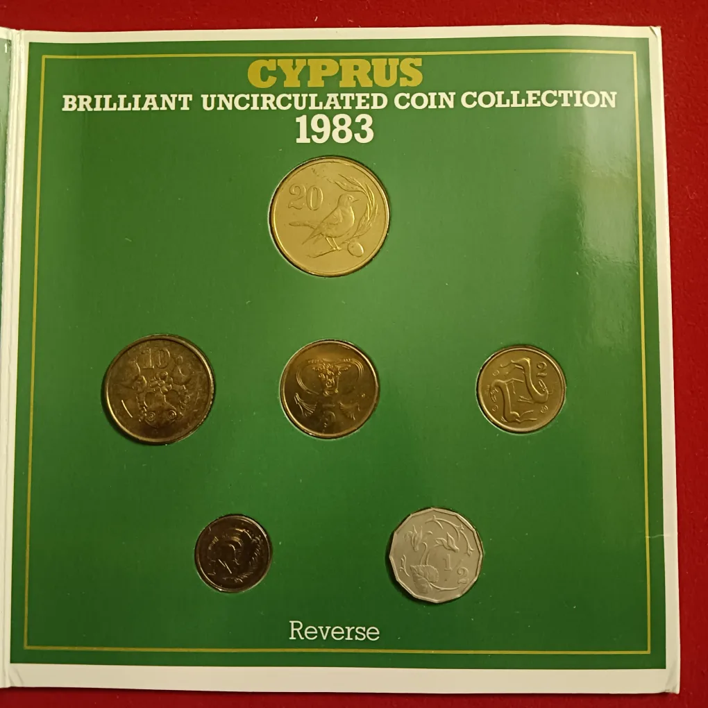 Rare Centeral Bank Of Cyprus Brilliant Uncirculated Coin Collection 1983 Year Cent Coinage Issued The Royal Mint