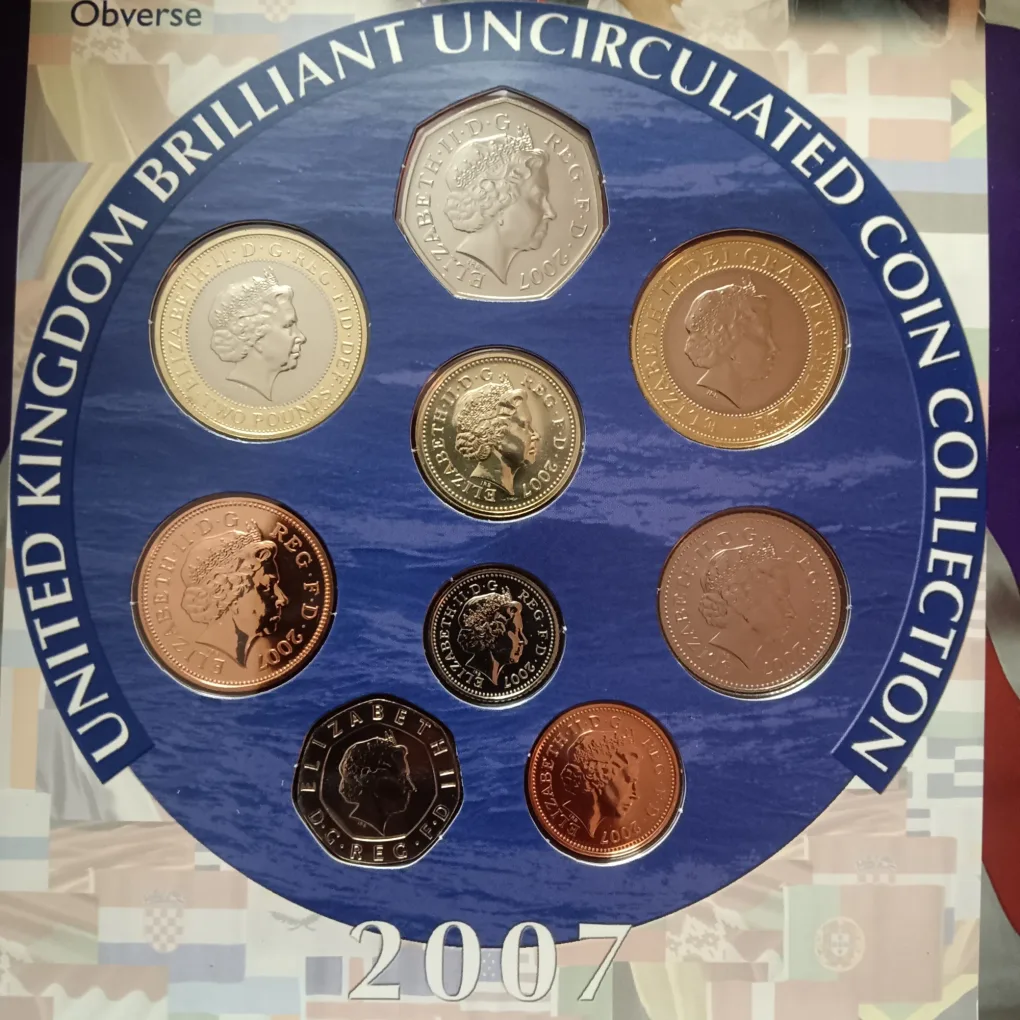 Extremely Rare United Kingdom Brilliant Uncirculated Proof Coin Set Year 2007 Issued The Royal Mint