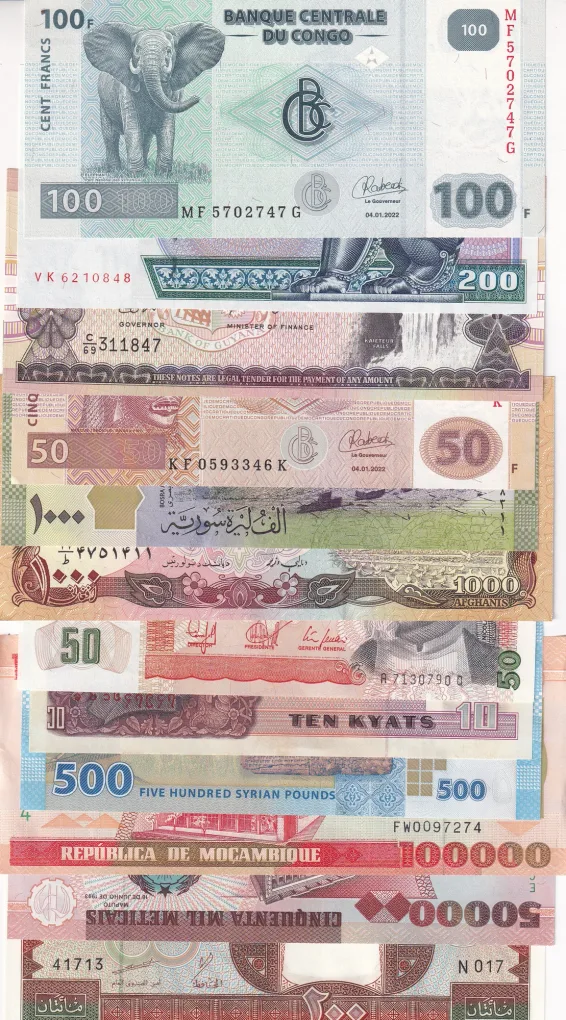 100 Different Denomination Foreign Rare Unc (100 Note) Set