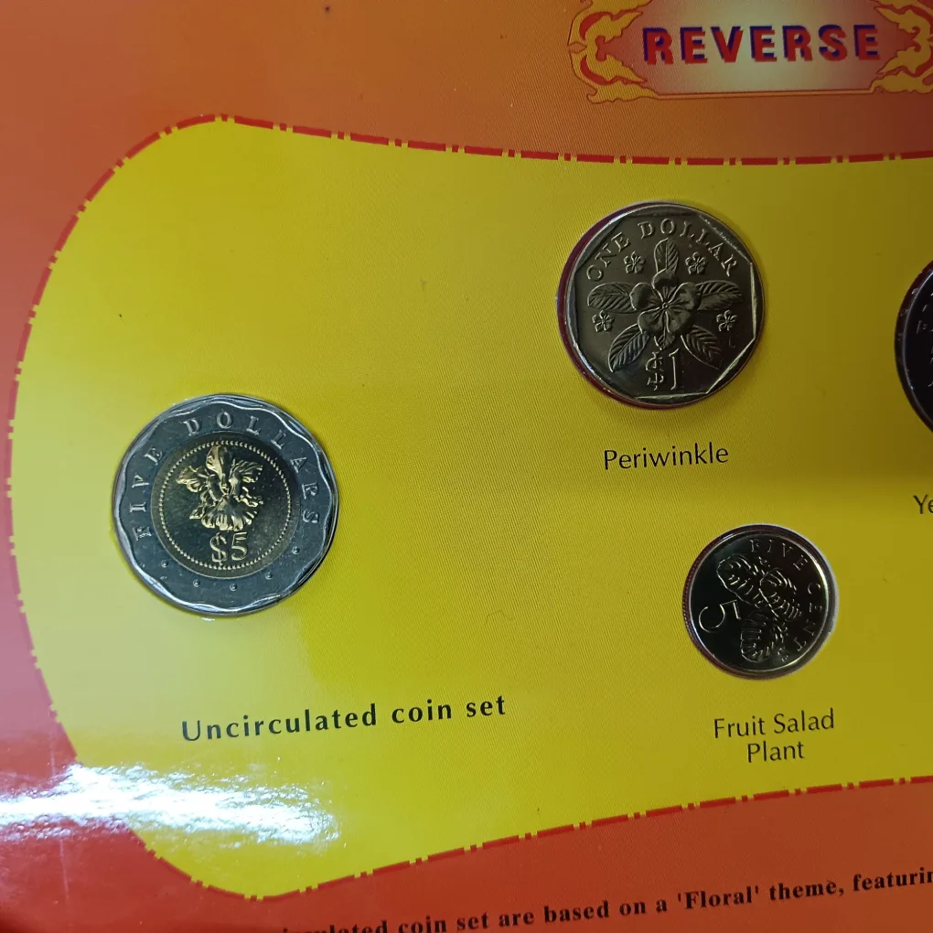 Rare Tiger Of The Year Singapore Uncirculated Proof Coin Set 1997 Year Issued The Singapore Mint
