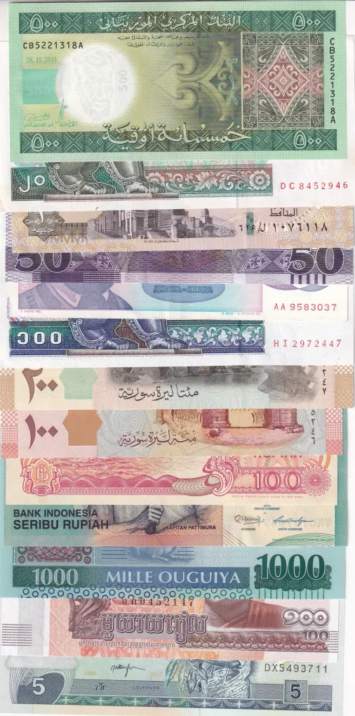 100 Different Denomination Foreign Rare Unc (100 Note) Set