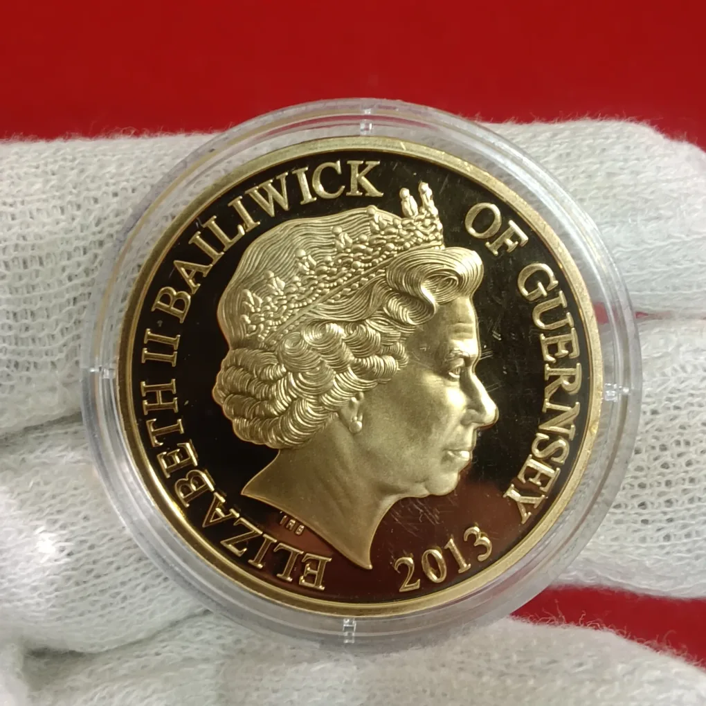 Rare Coronation Jubilee HM Queen Elizabeth Fifty Pence Proof Coin Year 2013 The Gold State Coach Issue Country Guernsey