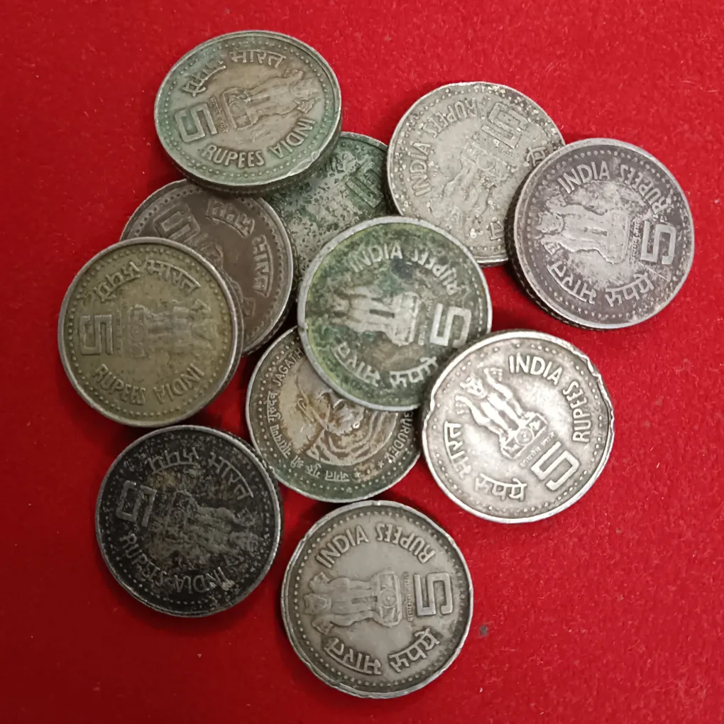 Five Rs  Copper Nickel Scare Coins Jagath Guru Shree Narayana Gurudev ji 11 Pcs Given Republic of India