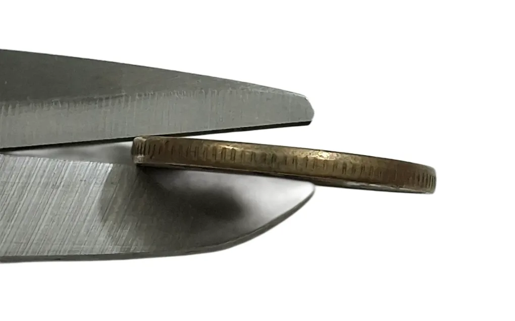 5 Rupees Ni/Brs Year 2014 Calcutta Mint "MULE" Both Sides Denomination "ONE SIDE COMMEMORATIVE OTHER SIDE DEFINITIVE" Unique Coin **EX-RARE** Collectable Grade.