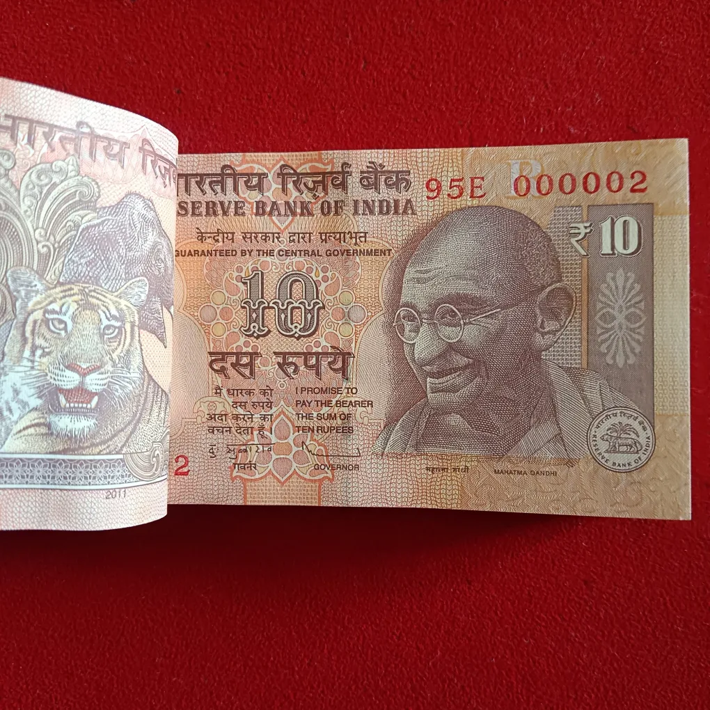 Ex Rare Ten Rs Old Rare Mahatma Gandhi Full Fancy Number Bundle 000001-100 Gem Bunc Condition Year 2011 Reserve Bank of India