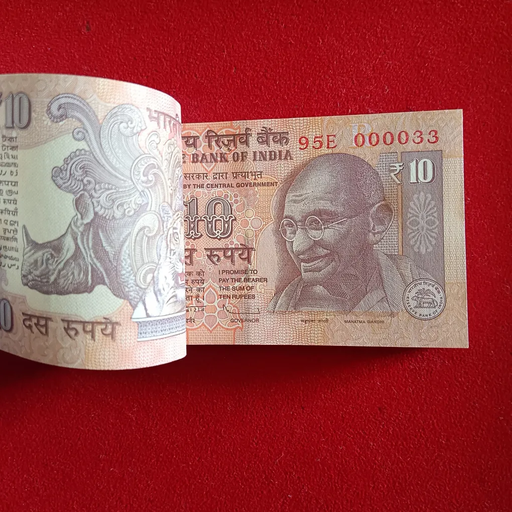 Ex Rare Ten Rs Old Rare Mahatma Gandhi Full Fancy Number Bundle 000001-100 Gem Bunc Condition Year 2011 Reserve Bank of India