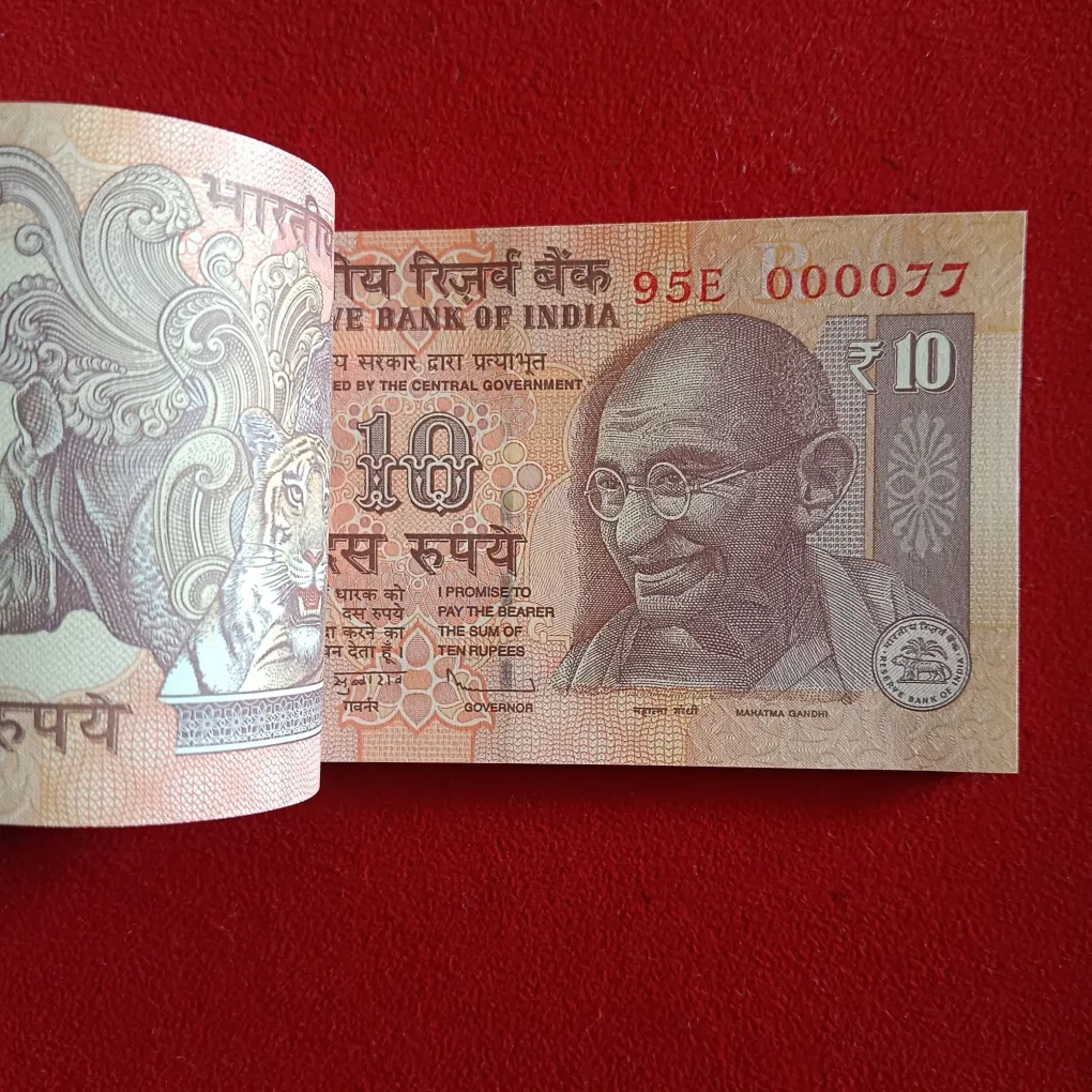 Ex Rare Ten Rs Old Rare Mahatma Gandhi Full Fancy Number Bundle 000001-100 Gem Bunc Condition Year 2011 Reserve Bank of India