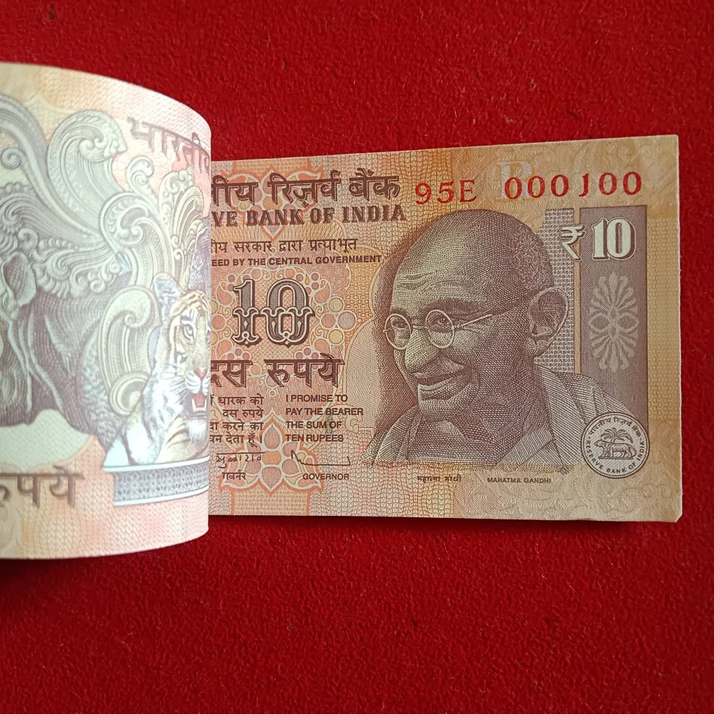 Ex Rare Ten Rs Old Rare Mahatma Gandhi Full Fancy Number Bundle 000001-100 Gem Bunc Condition Year 2011 Reserve Bank of India