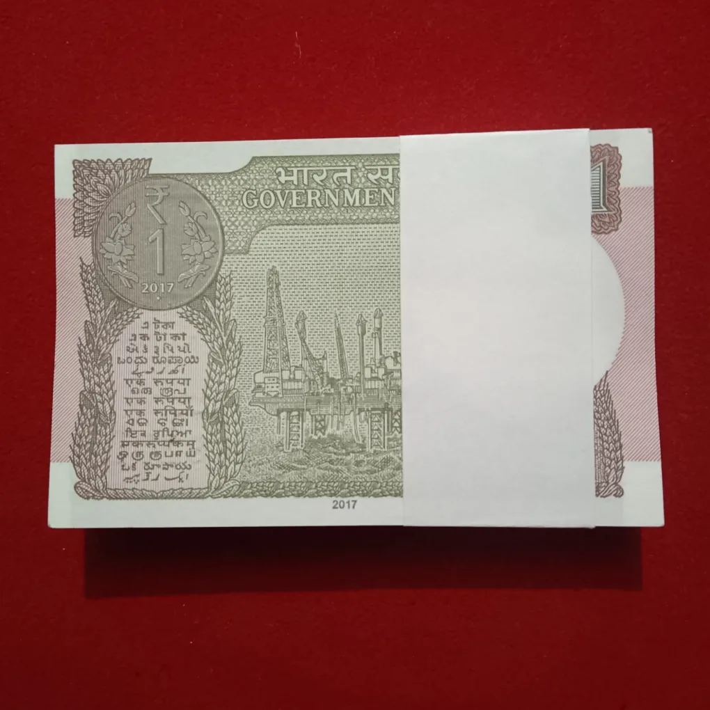One Rs Rare Full Serial Semi Fancy Number Bundle Finance Minister Shakti kant Das Year 2017 Reserve Bank of India 333501