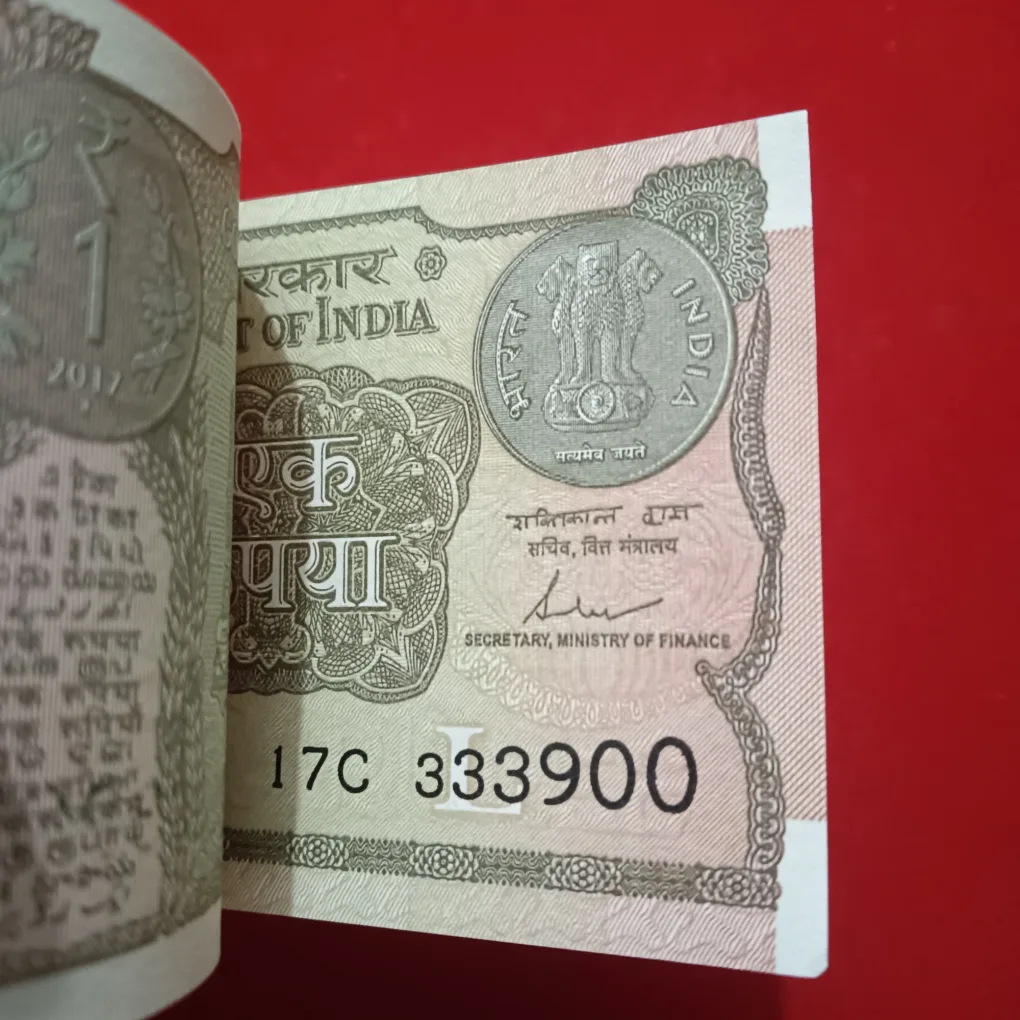 One Rs Rare Full Serial Semi Fancy Number Bundle Finance Minister Shakti kant Das Year 2017 Reserve Bank of India 333801