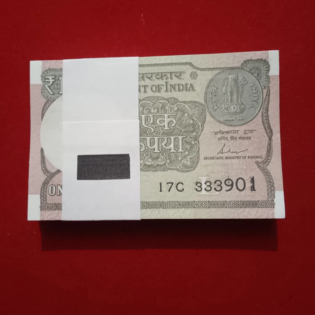 One Rs Rare Full Serial Semi Fancy Number Bundle Finance Minister Shakti kant Das Year 2017 Reserve Bank of India 333901