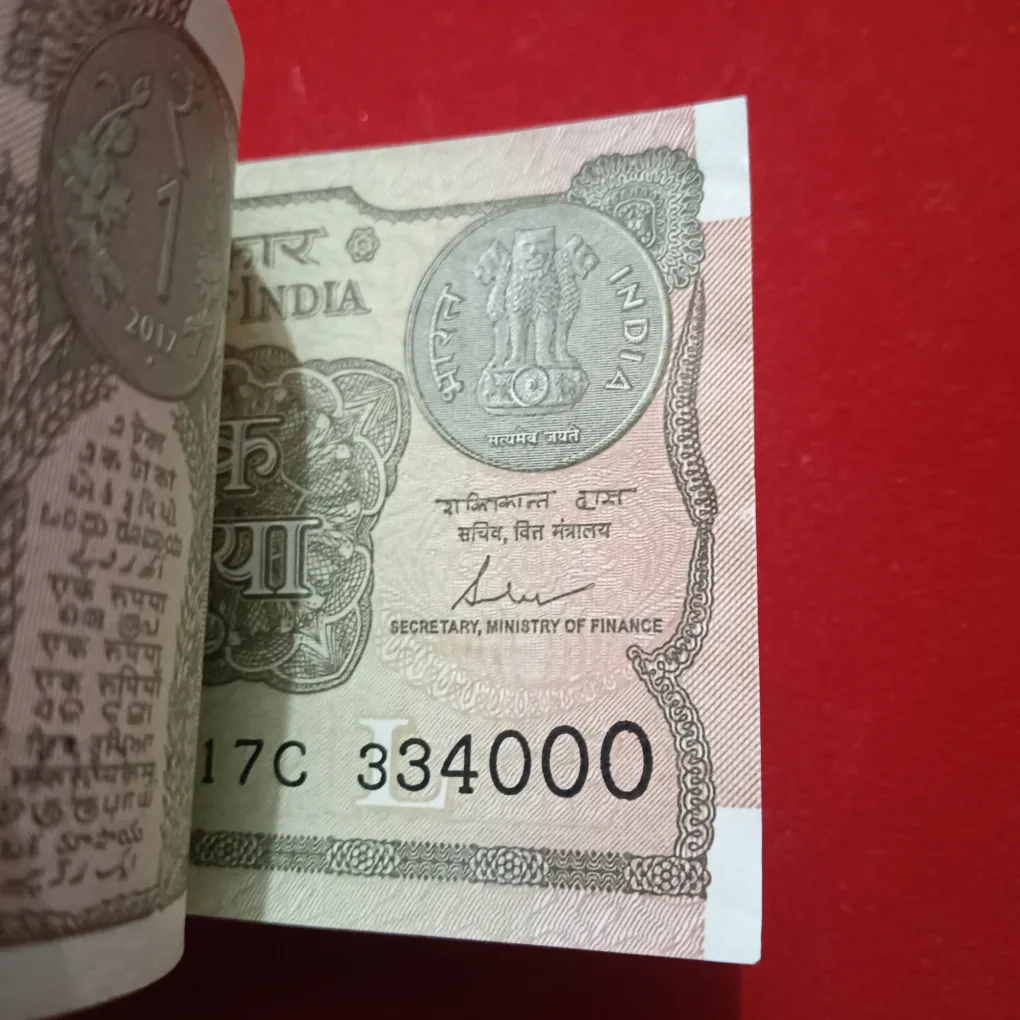 One Rs Rare Full Serial Semi Fancy Number Bundle Finance Minister Shakti kant Das Year 2017 Reserve Bank of India 333901