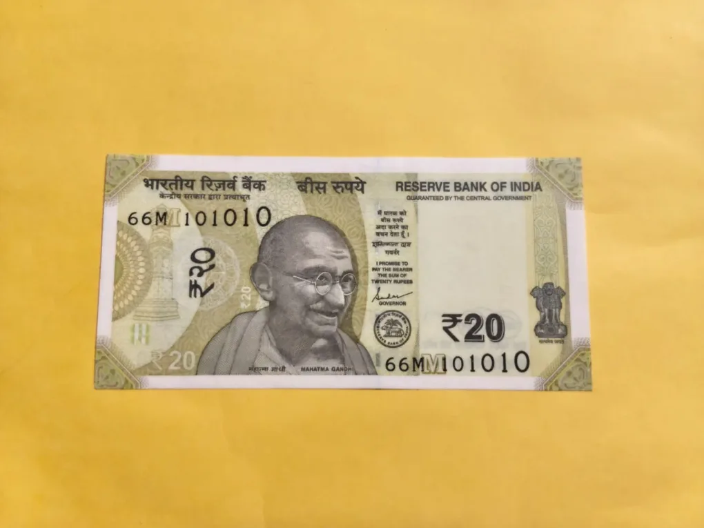 Rs 20 Birthday and Trippling Number 101010 GEM UNC Condition