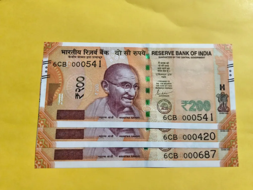 200 Rs Extremely Rare Same prefix and Fancy Number Set of 3 Notes Rare to find