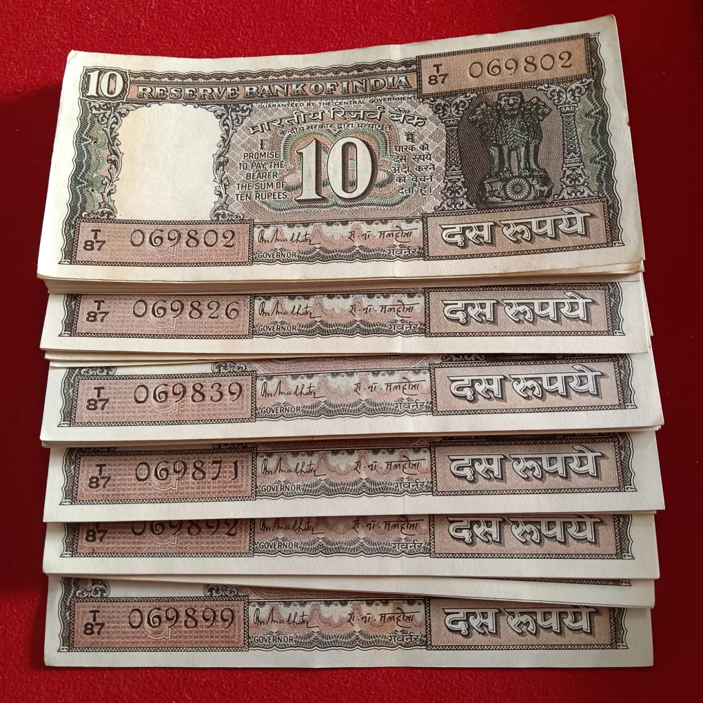 Ten Rs Rare Black Boat Bundle 98 Notes Serial Gem Unc Condition Governor RN Malhotra Reserve Bank of India 069802