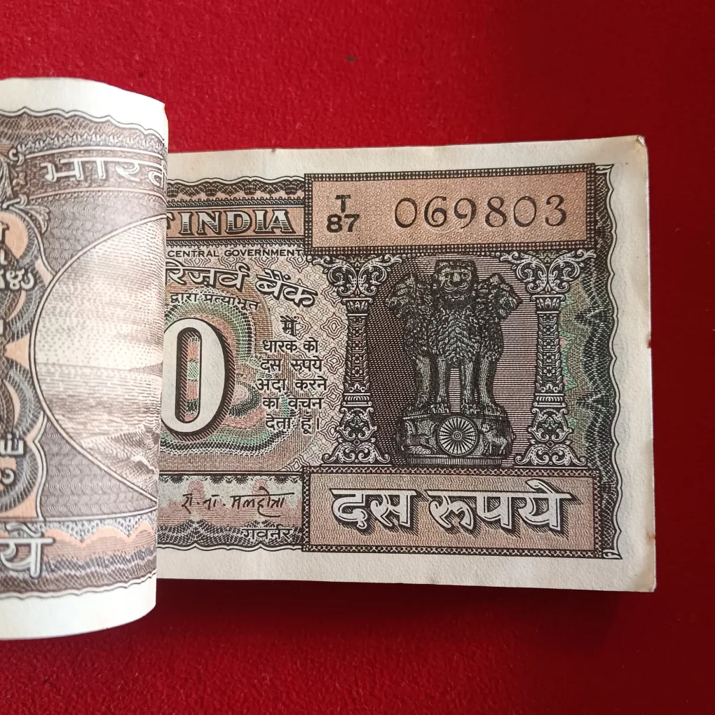 Ten Rs Rare Black Boat Bundle 98 Notes Serial Gem Unc Condition Governor RN Malhotra Reserve Bank of India 069802