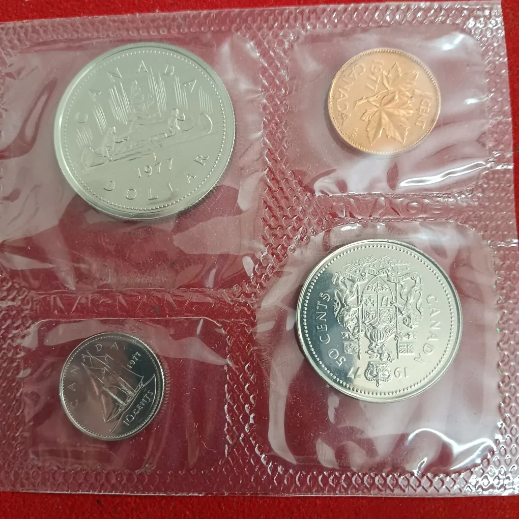 Rare Royal Canadian Mint Uncirculated Proof Coin Set 1977 Year Issued By Canada Mint