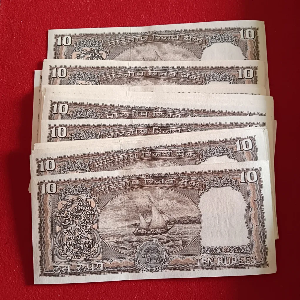 Ten Rs Rare Black Boat Notes 42 Pcs Given Serial Wise Governor IG Patel Gem Unc Condition Reserve Bank of India