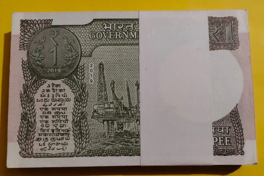 1 Rs new Bundle 769769 and 769786 Rare notes in GEM UNC Complete Bundle