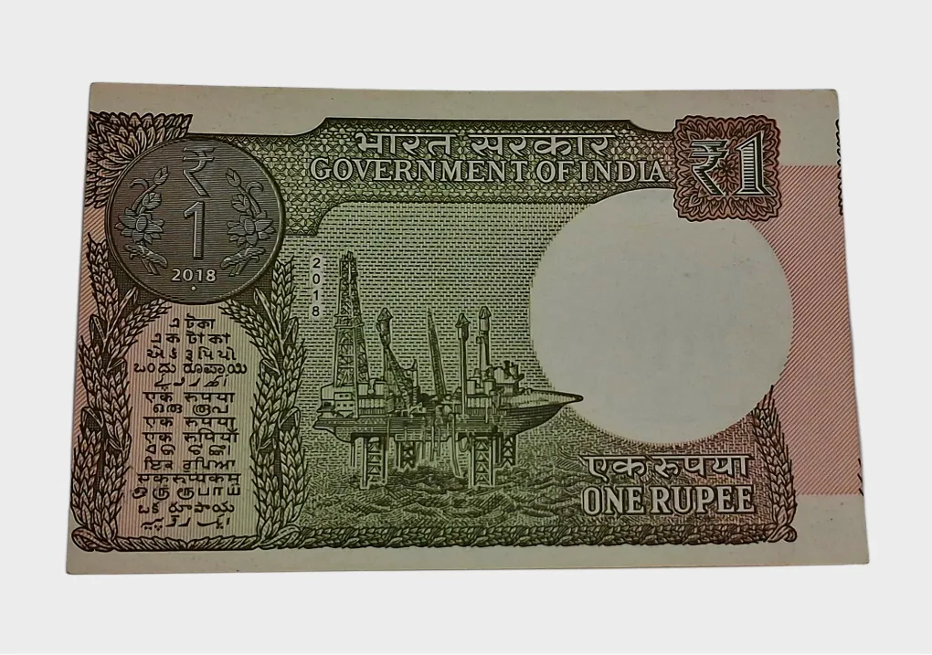 One Rupee New Issue Year 2018 Sign SUBHASH GARG with SHIFTING Error in High UNC Condition.