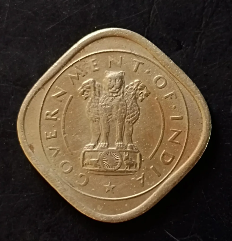 Government of India Denominaton 2 anna Metal copper nickel Same and similar piece available