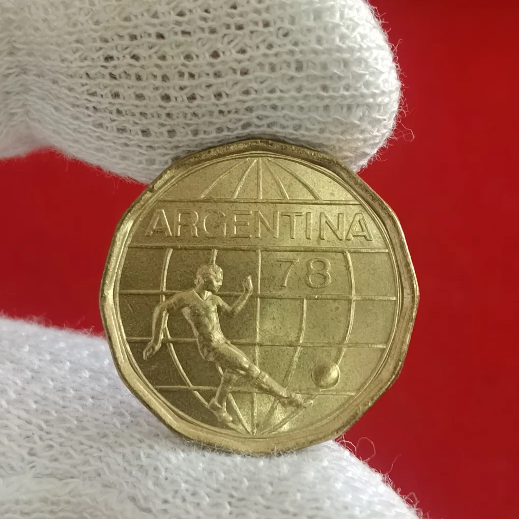 Rare 50 Pesos Argentina 78 Fifa World Cup Soccer Proof Coin 1977 Year Issued By Argentina F18